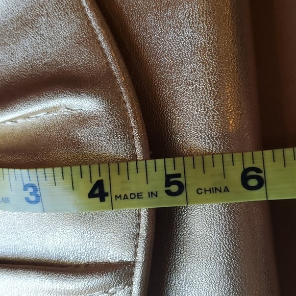 Unbranded gold metallic evening clutch 9.5 X 6 - Picture 9 of 9